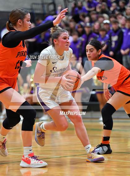 Thumbnail 1 in Davis @ Sumner  (WIAA 4A Round 1) photogallery.
