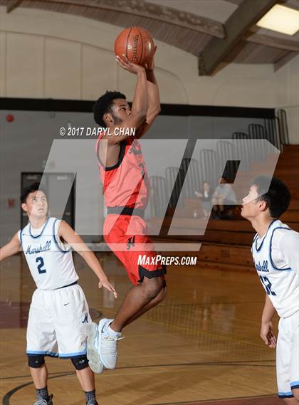 Thumbnail 1 in Marshall vs. Hollywood (La Canada Holiday Tournament) photogallery.