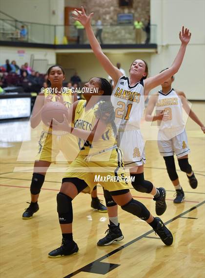 Thumbnail 1 in East Central vs Amarillo (NEISD Invitational) photogallery.