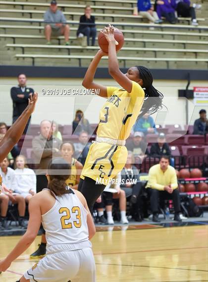 Thumbnail 3 in East Central vs Amarillo (NEISD Invitational) photogallery.