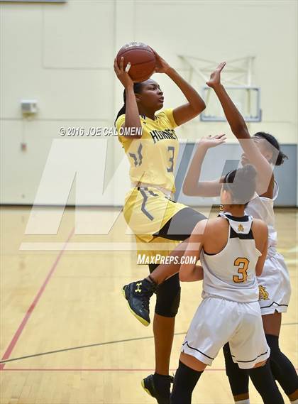 Thumbnail 1 in East Central vs Amarillo (NEISD Invitational) photogallery.