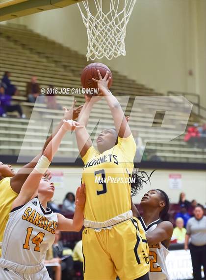 Thumbnail 3 in East Central vs Amarillo (NEISD Invitational) photogallery.