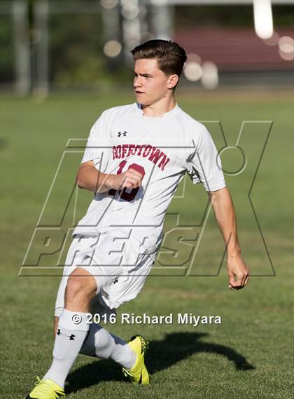 Thumbnail 2 in Bow @ Goffstown photogallery.