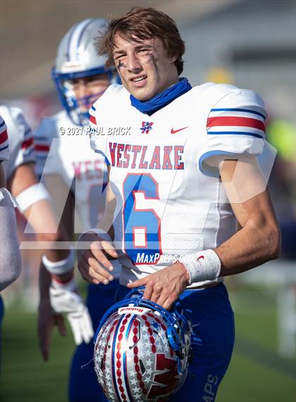 Thumbnail 3 in Westlake vs Galena Park North Shore (UIL 6A D1 Semifinal Playoff) photogallery.