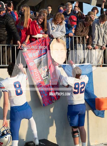 Thumbnail 3 in Westlake vs Galena Park North Shore (UIL 6A D1 Semifinal Playoff) photogallery.