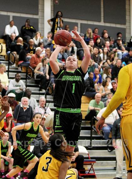 Thumbnail 2 in Miramonte vs. Bishop O'Dowd (CIF NCS D3 Final) photogallery.