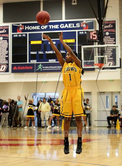 Thumbnail 1 in Miramonte vs. Bishop O'Dowd (CIF NCS D3 Final) photogallery.