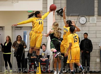Thumbnail 2 in Miramonte vs. Bishop O'Dowd (CIF NCS D3 Final) photogallery.