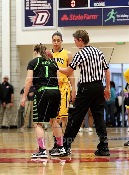 Thumbnail 2 in Miramonte vs. Bishop O'Dowd (CIF NCS D3 Final) photogallery.