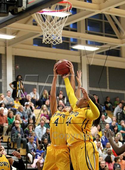 Thumbnail 2 in Miramonte vs. Bishop O'Dowd (CIF NCS D3 Final) photogallery.