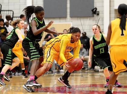 Thumbnail 3 in Miramonte vs. Bishop O'Dowd (CIF NCS D3 Final) photogallery.