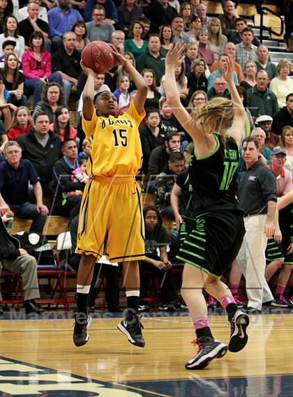 Thumbnail 3 in Miramonte vs. Bishop O'Dowd (CIF NCS D3 Final) photogallery.