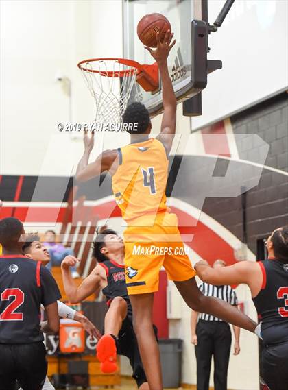 Thumbnail 3 in Rancho Christian vs. Westminster (Battlezone Tournament) photogallery.