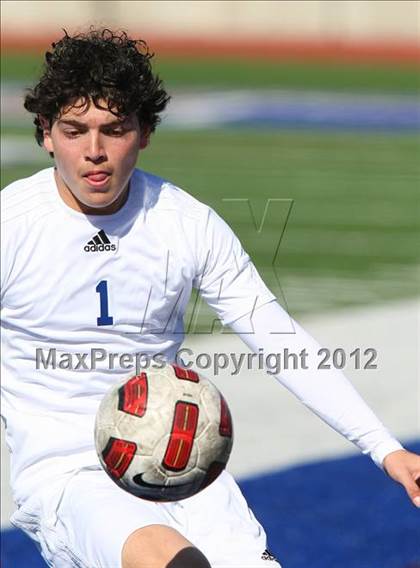 Thumbnail 2 in Nolan Catholic vs. North Mesquite photogallery.