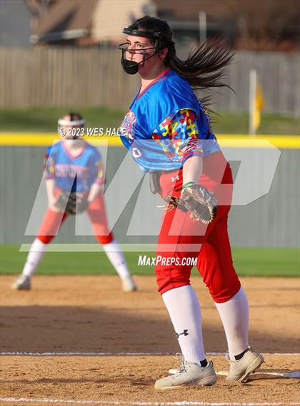 Thumbnail 3 in Grenada @ Desoto Central photogallery.