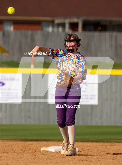 Thumbnail 2 in Grenada @ Desoto Central photogallery.