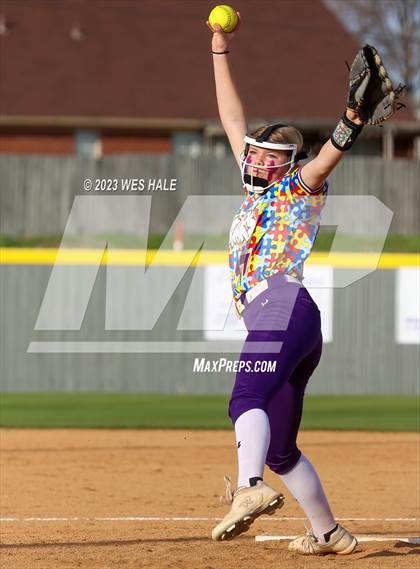 Thumbnail 3 in Grenada @ Desoto Central photogallery.