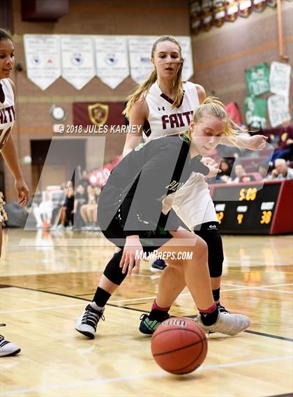 Thumbnail 3 in Palo Verde vs Faith Lutheran photogallery.
