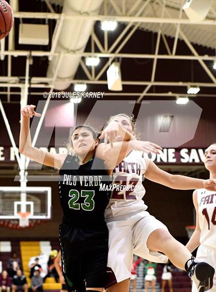 Thumbnail 3 in Palo Verde vs Faith Lutheran photogallery.