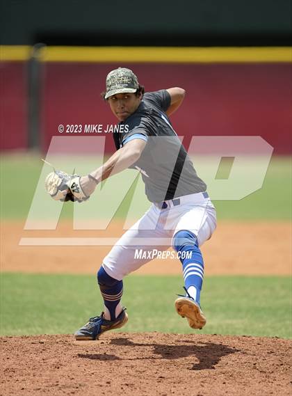 Thumbnail 2 in 44th Annual FACA North All-Stars vs South All-Stars photogallery.