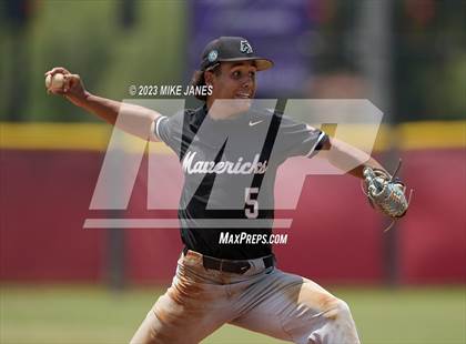 Thumbnail 3 in 44th Annual FACA North All-Stars vs South All-Stars photogallery.