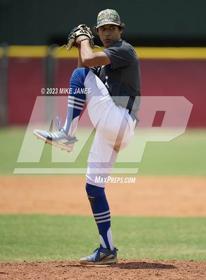 Thumbnail 1 in 44th Annual FACA North All-Stars vs South All-Stars photogallery.