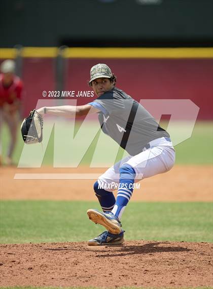 Thumbnail 1 in 44th Annual FACA North All-Stars vs South All-Stars photogallery.