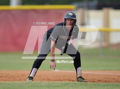 Thumbnail 2 in 44th Annual FACA North All-Stars vs South All-Stars photogallery.