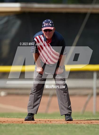 Thumbnail 3 in 44th Annual FACA North All-Stars vs South All-Stars photogallery.