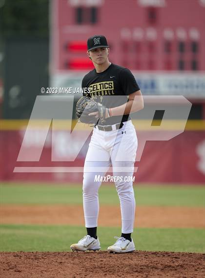 Thumbnail 1 in 44th Annual FACA North All-Stars vs South All-Stars photogallery.
