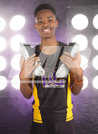 Thumbnail 1 in DeSoto Central (Team & Individuals) photogallery.