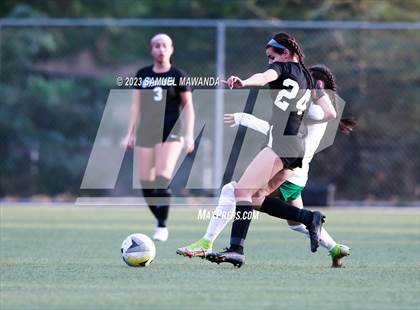 Thumbnail 3 in El Camino Real vs Granada Hills Charter photogallery.