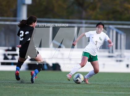 Thumbnail 3 in El Camino Real vs Granada Hills Charter photogallery.
