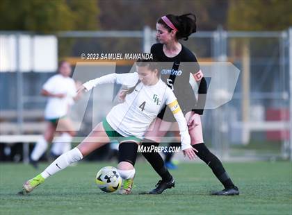Thumbnail 2 in El Camino Real vs Granada Hills Charter photogallery.
