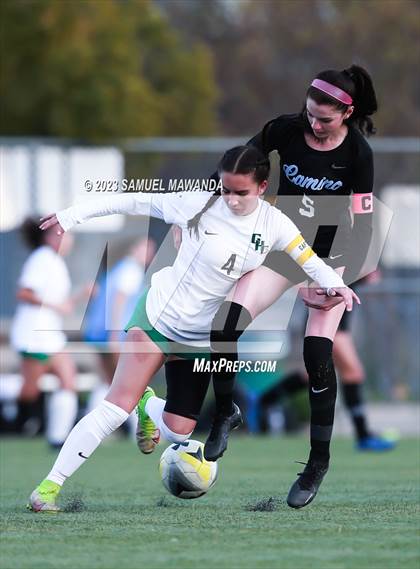 Thumbnail 1 in El Camino Real vs Granada Hills Charter photogallery.