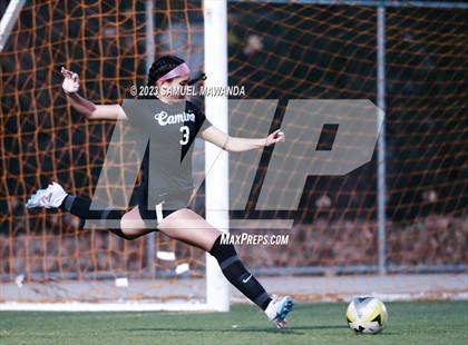 Thumbnail 3 in El Camino Real vs Granada Hills Charter photogallery.