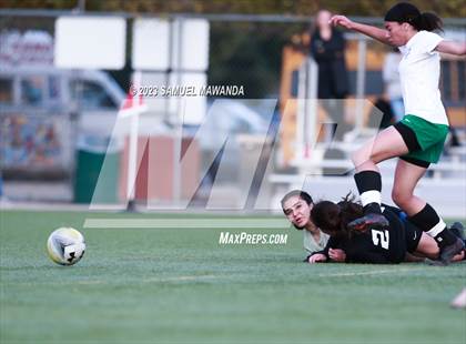 Thumbnail 1 in El Camino Real vs Granada Hills Charter photogallery.
