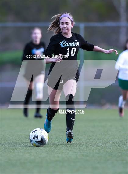 Thumbnail 3 in El Camino Real vs Granada Hills Charter photogallery.