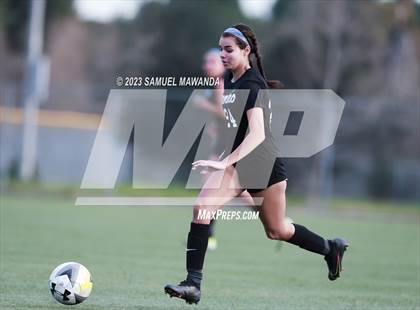 Thumbnail 3 in El Camino Real vs Granada Hills Charter photogallery.