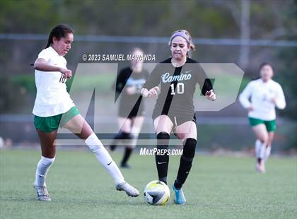 Thumbnail 1 in El Camino Real vs Granada Hills Charter photogallery.