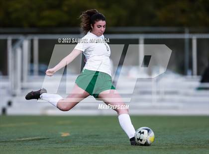 Thumbnail 2 in El Camino Real vs Granada Hills Charter photogallery.