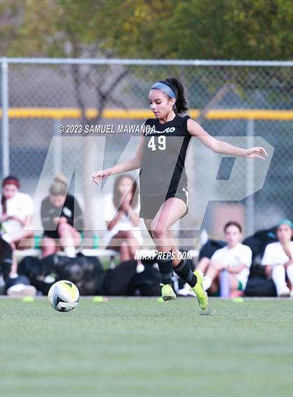 Thumbnail 1 in El Camino Real vs Granada Hills Charter photogallery.
