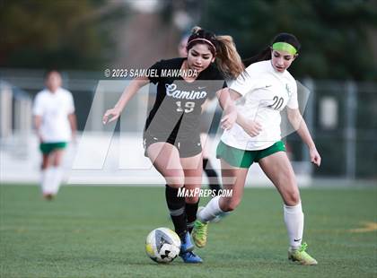 Thumbnail 3 in El Camino Real vs Granada Hills Charter photogallery.