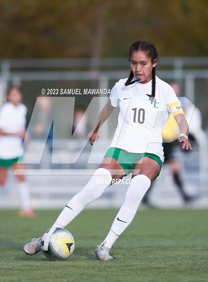 Thumbnail 3 in El Camino Real vs Granada Hills Charter photogallery.