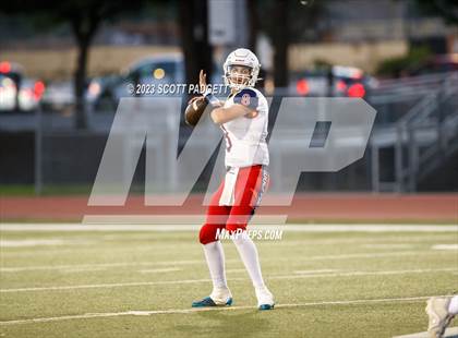 Thumbnail 1 in Great Oak @ Vista Murrieta photogallery.