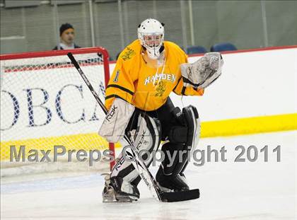 Thumbnail 2 in North Haven/Amity vs. Hamden (at Quinnipiac University) photogallery.