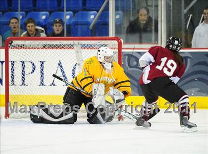 Thumbnail 3 in North Haven/Amity vs. Hamden (at Quinnipiac University) photogallery.