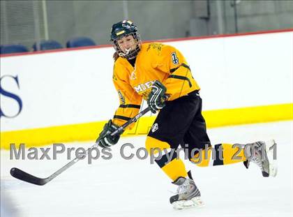 Thumbnail 2 in North Haven/Amity vs. Hamden (at Quinnipiac University) photogallery.