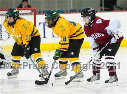 Thumbnail 1 in North Haven/Amity vs. Hamden (at Quinnipiac University) photogallery.