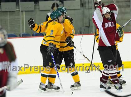 Thumbnail 1 in North Haven/Amity vs. Hamden (at Quinnipiac University) photogallery.